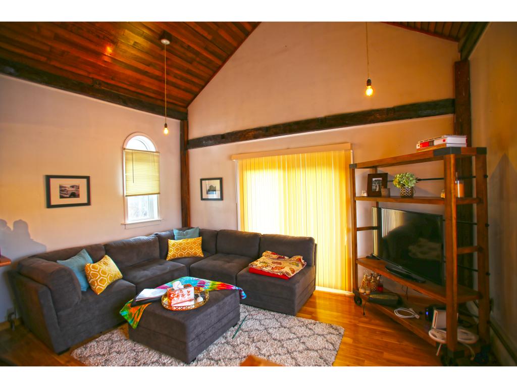 2032 Highway 2 Waterbury, VT 05676 - Photo 5 of 36