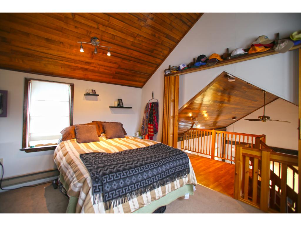 2032 Highway 2 Waterbury, VT 05676 - Photo 8 of 36