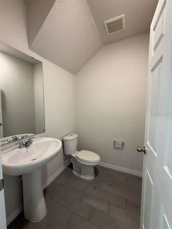 $2,100 | 846 Legacy Drive, Davenport, FL 33896