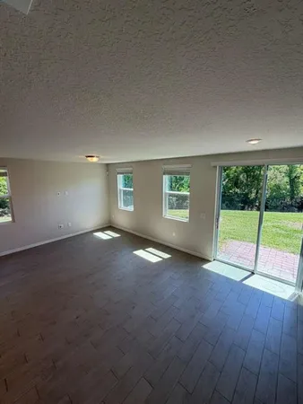 $2,100 | 846 Legacy Drive, Davenport, FL 33896