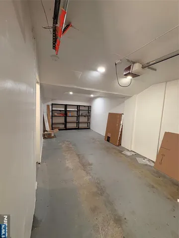 $4,200 | 17 Zabriskie Street, Unit 1705, Hackensack, NJ 07601