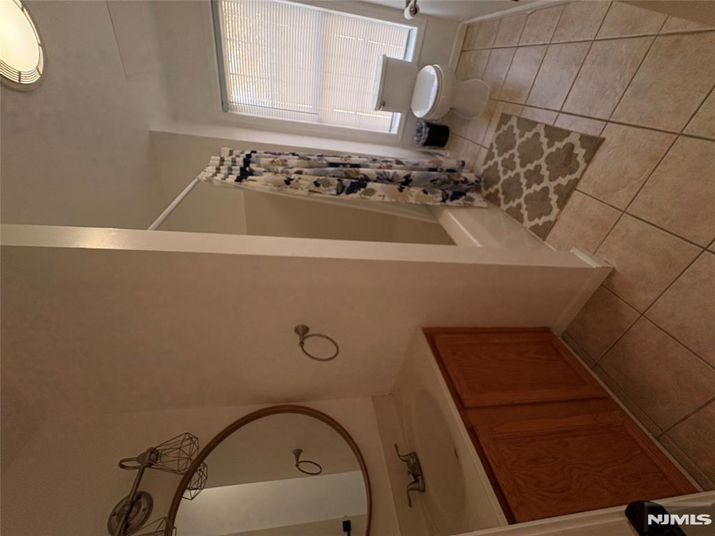 17 Zabriskie Street, Unit 1705 Hackensack, NJ 07601 - Photo 7 of 15