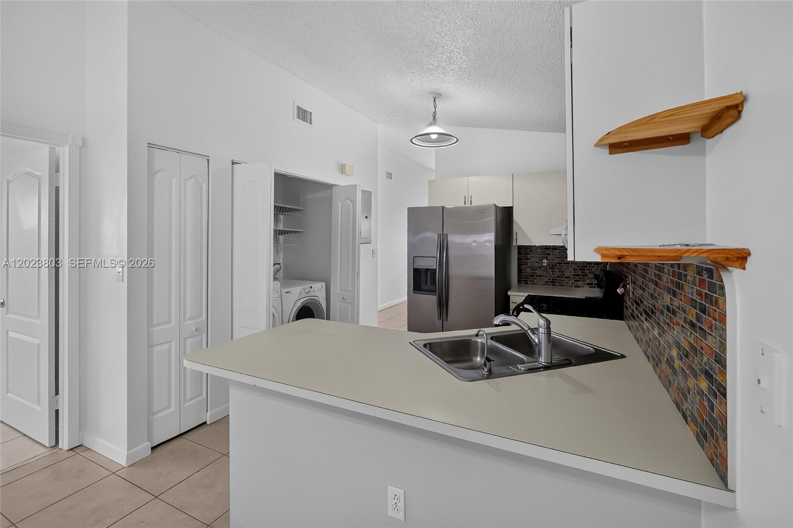 2514 West 74th Street Hialeah, FL 33016 - Photo 8 of 26