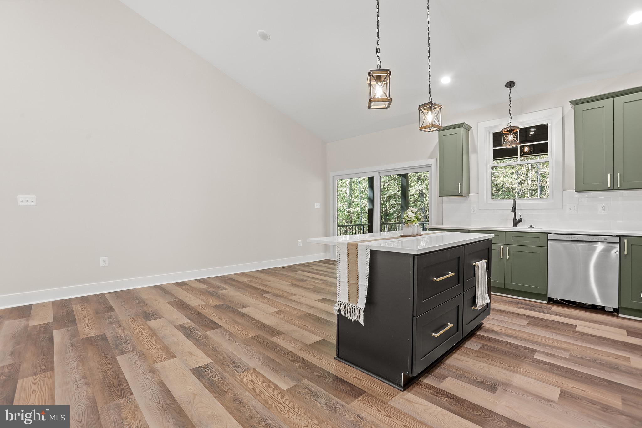 195 North Glebe Road Montross, VA 22520 - Photo 18 of 53 a kitchen with a stove and a sink