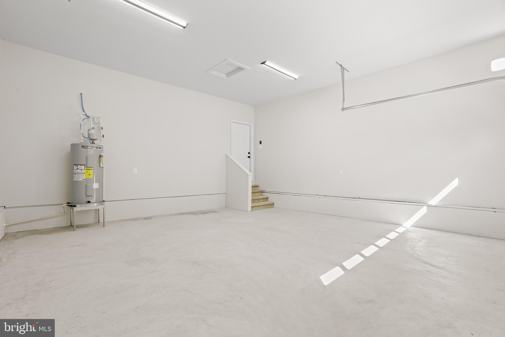 195 North Glebe Road Montross, VA 22520 - Photo 32 of 53 a view of empty room