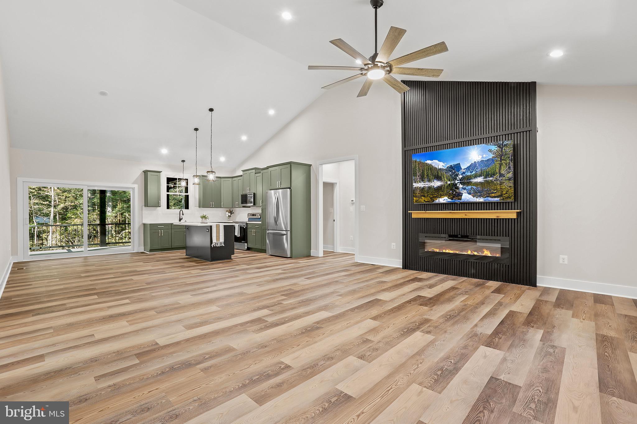 195 North Glebe Road Montross, VA 22520 - Photo 8 of 53 a view of empty room with kitchen appliances and furniture
