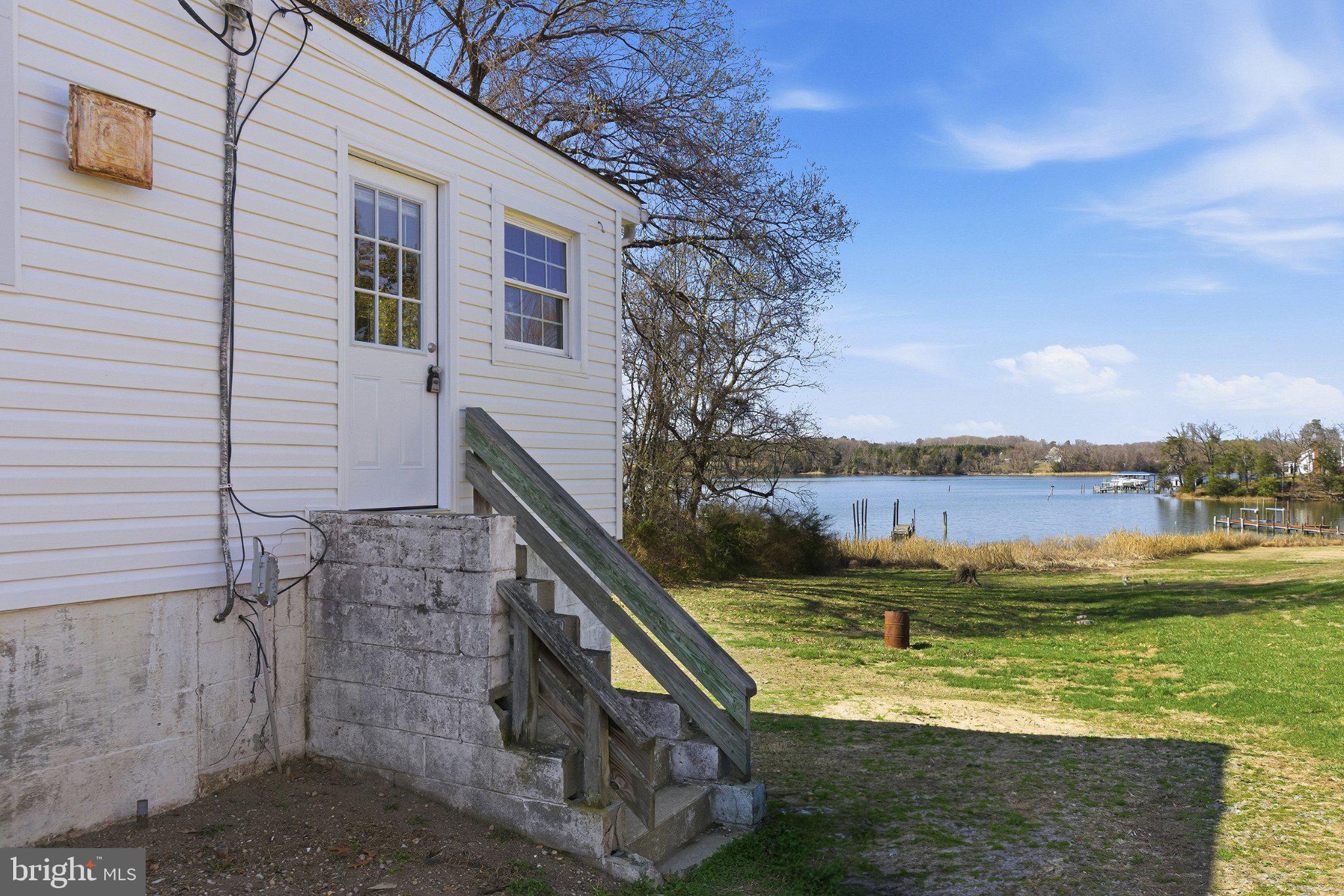 20289 Ridge Road Colonial Beach, VA 22443 - Photo 24 of 28 Charming lakeside retreat awaits you.