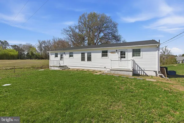 $1,650 | 20289 Ridge Road, Colonial Beach, VA 22443