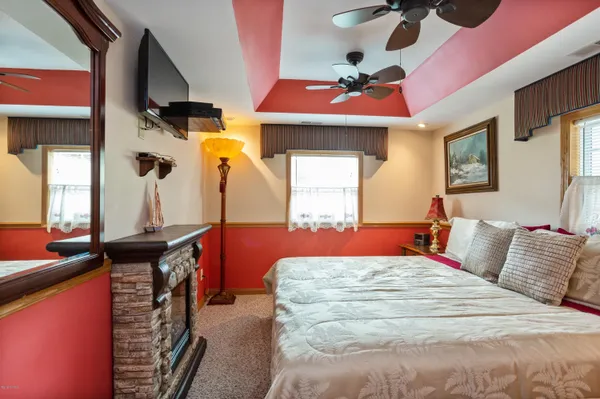 $545,000 | 321 East Merchant Street, New Buffalo, MI 49117