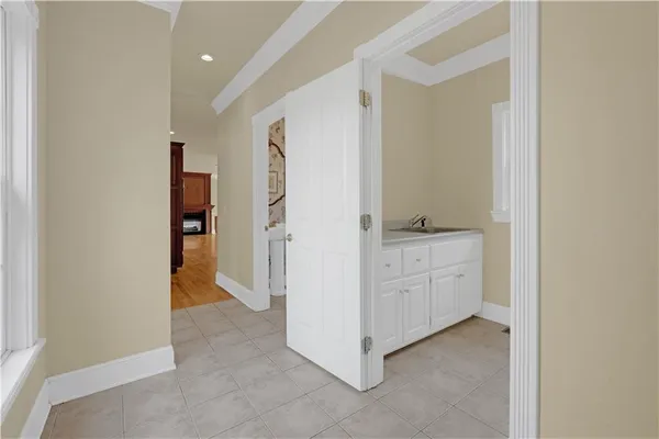 $879,000 | 471 Southeast 201st Road, Warrensburg, MO 64093