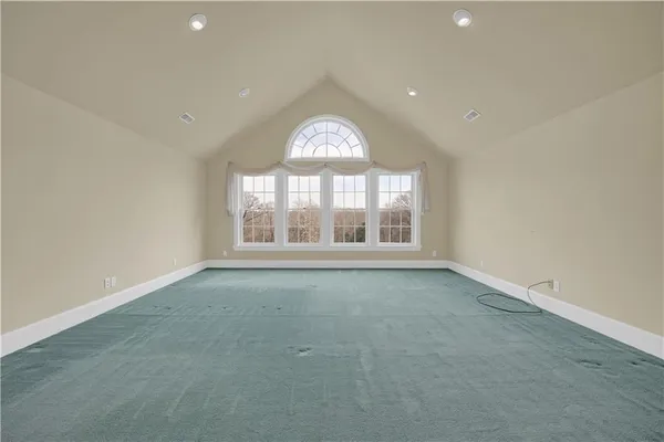 $879,000 | 471 Southeast 201st Road, Warrensburg, MO 64093