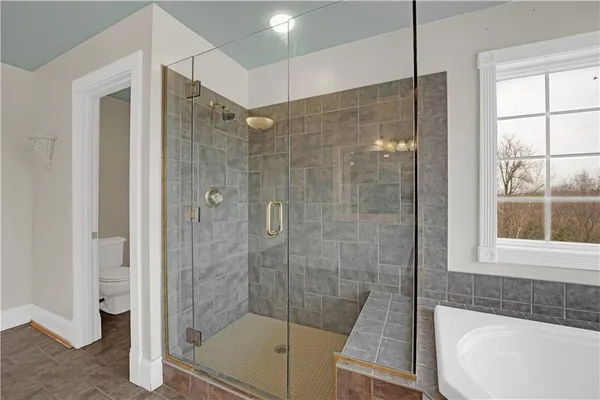 $879,000 | 471 Southeast 201st Road, Warrensburg, MO 64093