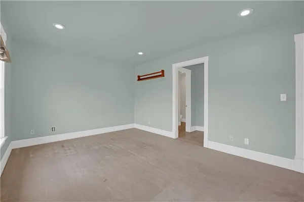 $879,000 | 471 Southeast 201st Road, Warrensburg, MO 64093
