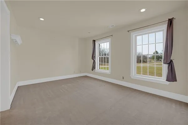 $879,000 | 471 Southeast 201st Road, Warrensburg, MO 64093