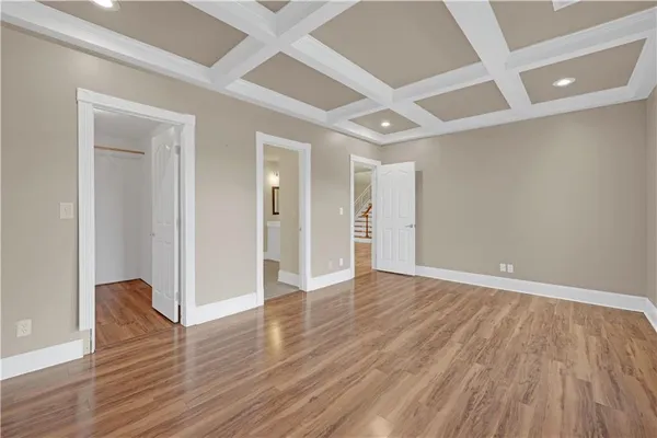 $879,000 | 471 Southeast 201st Road, Warrensburg, MO 64093