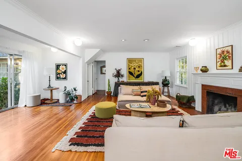 $1,629,000 | 4740 Denny Avenue, Toluca Lake, CA 91602