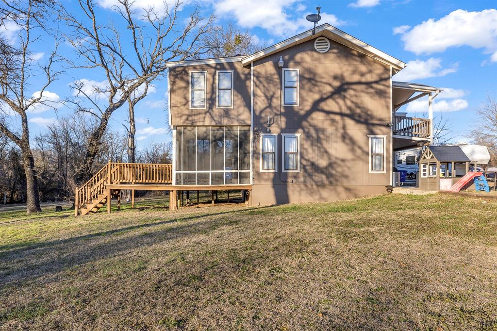 401 Sandy Lane Dublin, TX 76446 - Photo 25 of 39 a view of a large white house