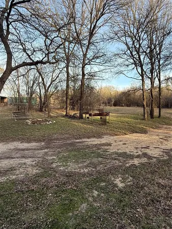 $294,500 | 401 Sandy Lane, Dublin, TX 76446