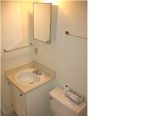83 Engelbrecht Road DeFuniak Springs, FL 32433 - Photo 11 of 21 Gallery Image 11