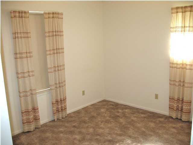 83 Engelbrecht Road DeFuniak Springs, FL 32433 - Photo 13 of 21 Gallery Image 13