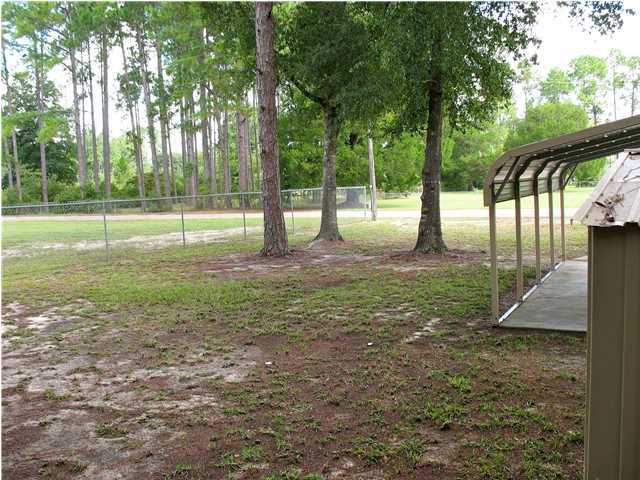 83 Engelbrecht Road DeFuniak Springs, FL 32433 - Photo 19 of 21 Gallery Image 19
