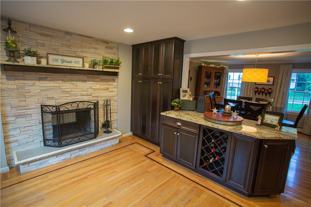10 Blacksmith Road Cumberland, RI 02864 - Photo 6 of 40