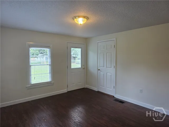 $2,300 | 807 Pound Road, Guyton, GA 31312