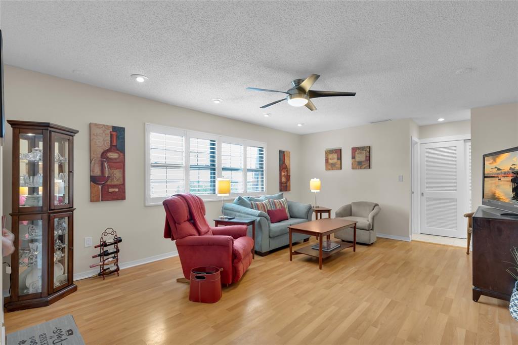 500 Newell Hill Road, Unit 110D Leesburg, FL 34748 - Photo 4 of 26