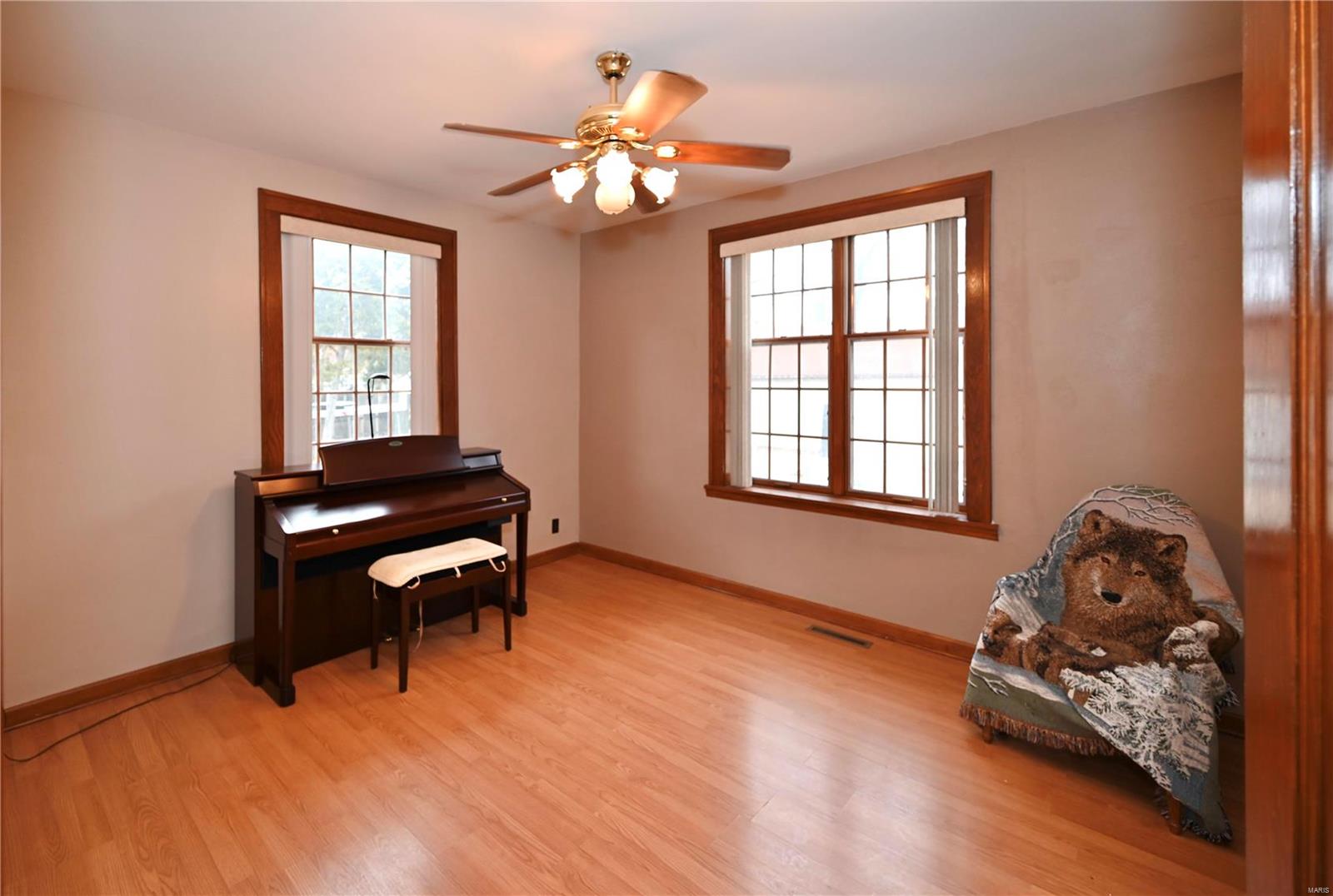 10715 Kennerly Road St. Louis, MO 63128 - Photo 9 of 22 Gallery Image 9