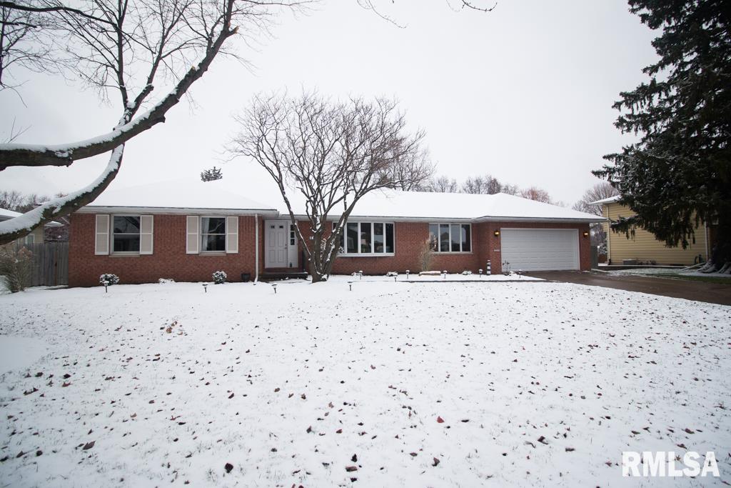 3128 Middle Road Davenport, IA 52803 - Photo 1 of 24 Gallery Image 1