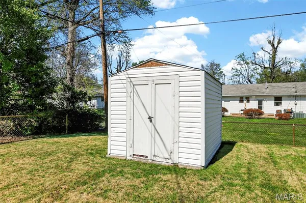 $167,000 | 265 Monterey Drive, Florissant, MO 63031