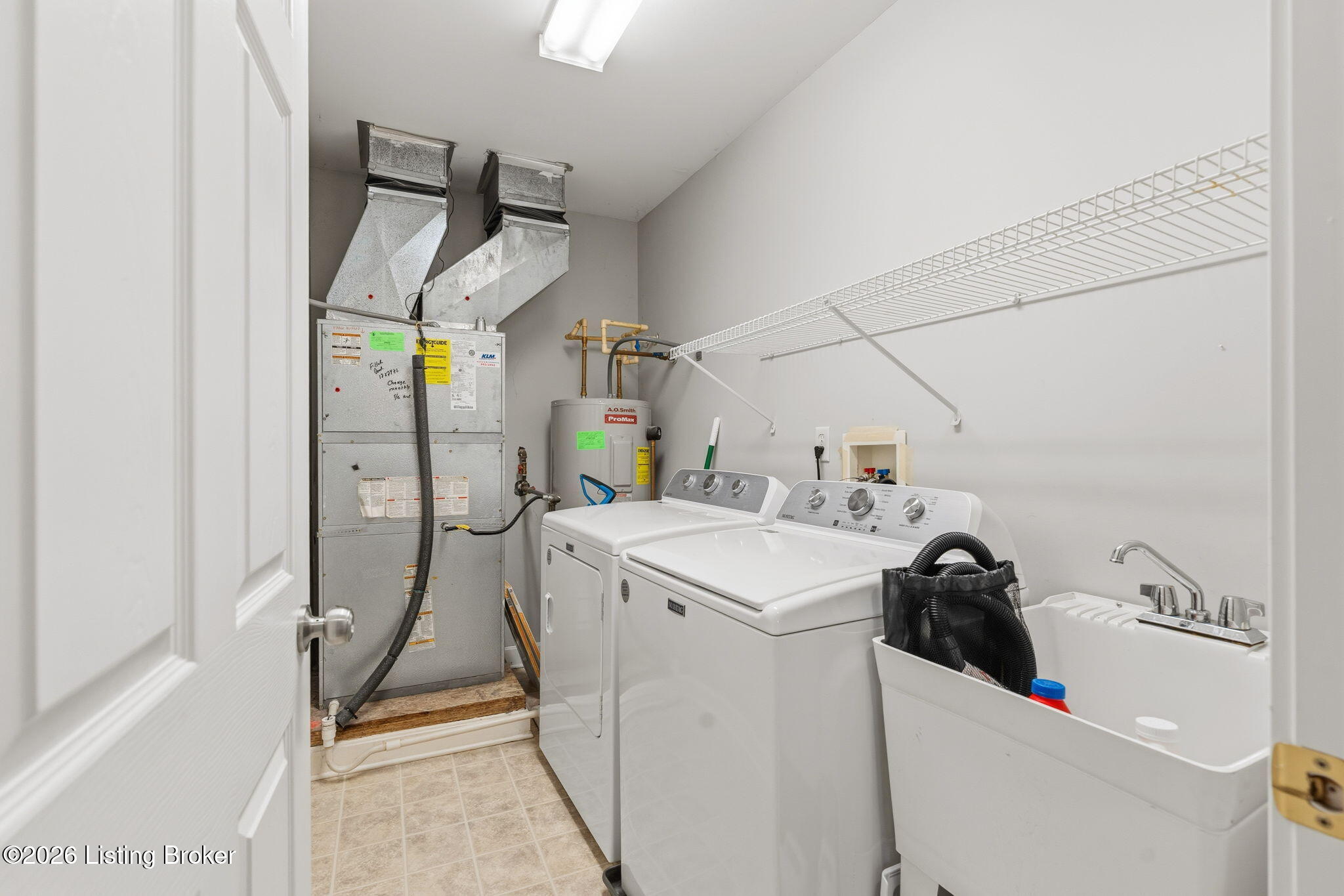 9511 Rustling Tree Way, Unit 202 Louisville, KY 40291 - Photo 20 of 29 20-web-or-mls-DSC09498