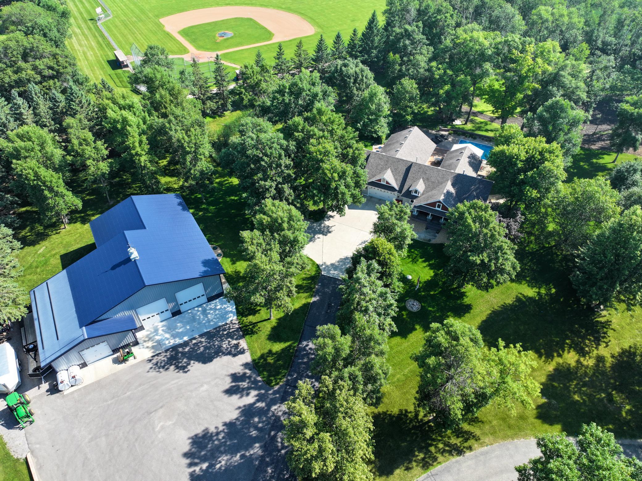 1109 Lakeview Avenue Alexandria, MN 56308 - Photo 4 of 78