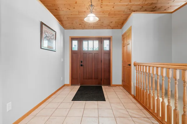 $899,900 | 1109 Lakeview Avenue, Alexandria, MN 56308