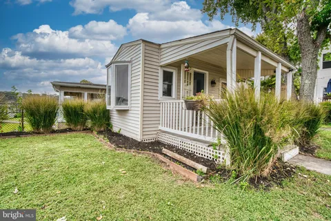 $625,000 | 78 West Kingston Park Lane, Middle River, MD 21220