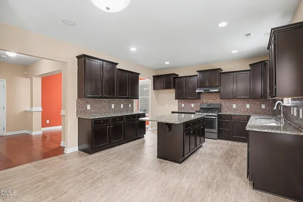 $775,000 | 864 Bay Bouquet Lane, Apex, NC 27523