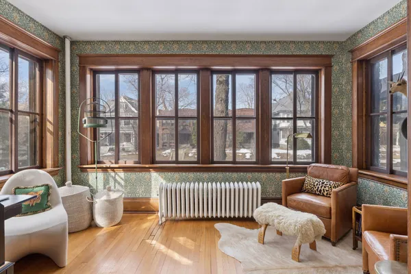 $265,000 | 666 Lincoln Avenue, Unit B, St. Paul, MN 55105