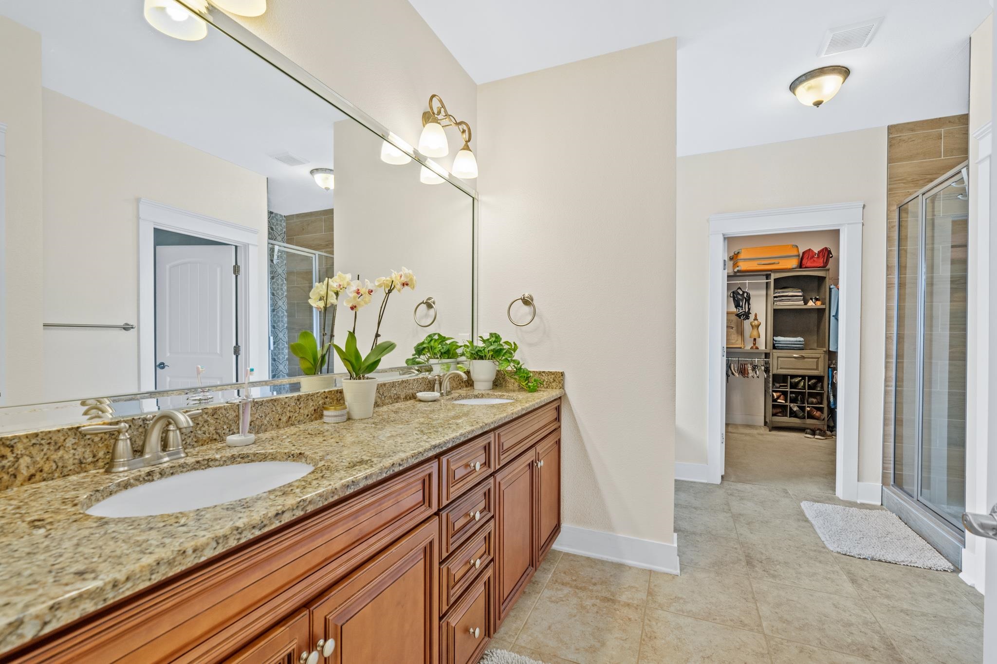 136 Stratford Street Fairhope, AL 36532 - Photo 16 of 37 Primary Bathroom