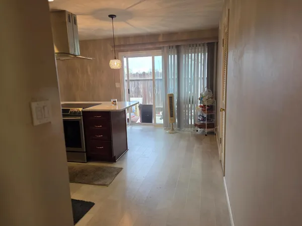 $289,500 | 617 West Granger Avenue, Unit 14, Modesto, CA 95350