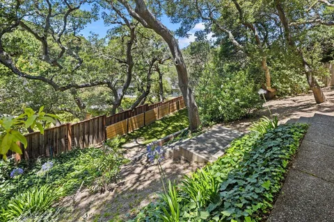 $2,815,000 | 35 Tulip Court, Burlingame, CA 94010