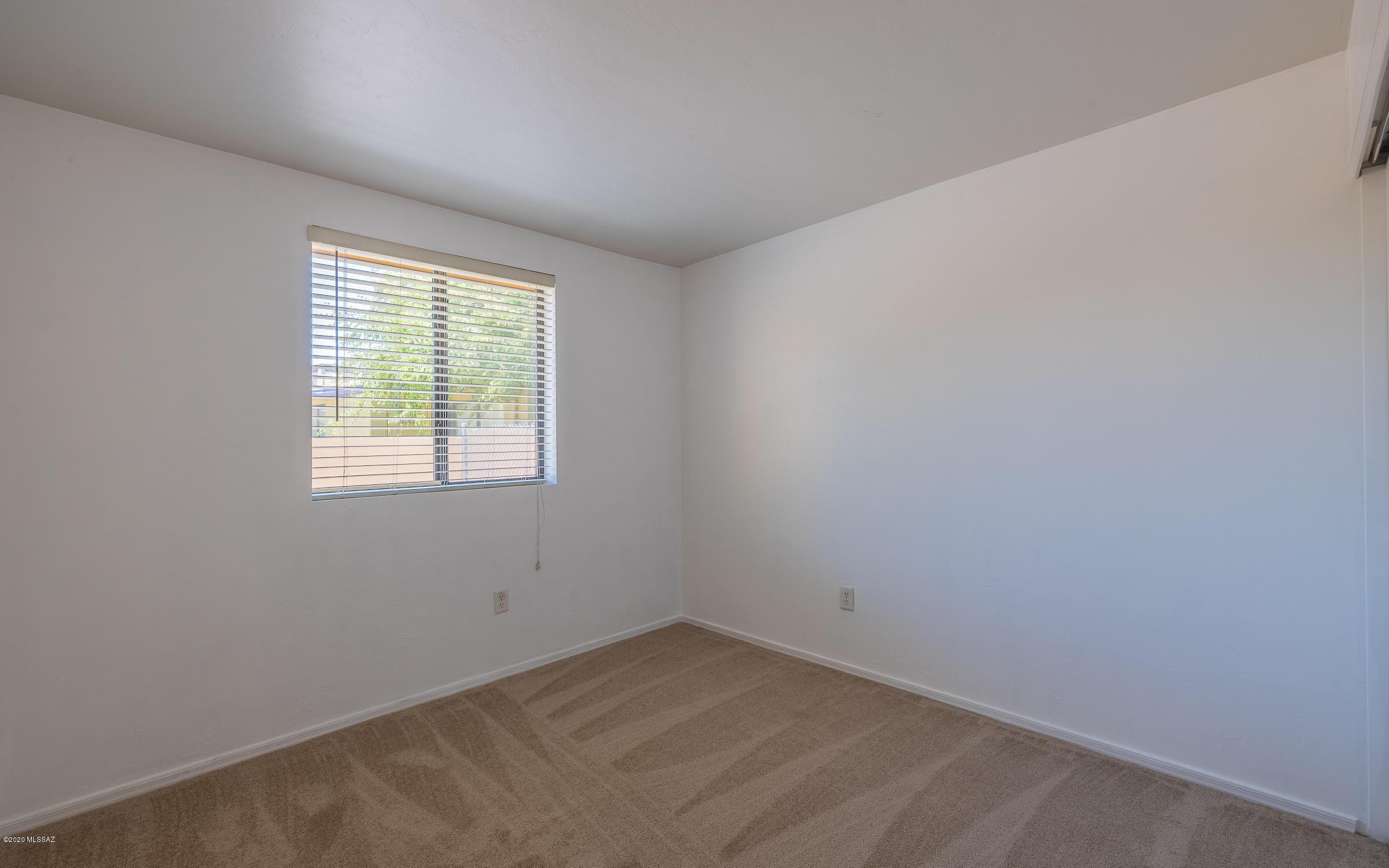 350 North Silverbell Road, Unit 64 Tucson, AZ 85745 - Photo 13 of 34