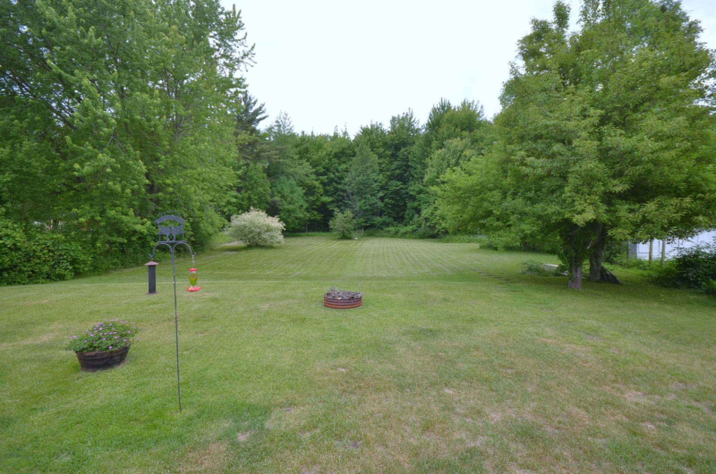 230 West Giles Road Muskegon, MI 49445 - Photo 5 of 18 230 W Giles