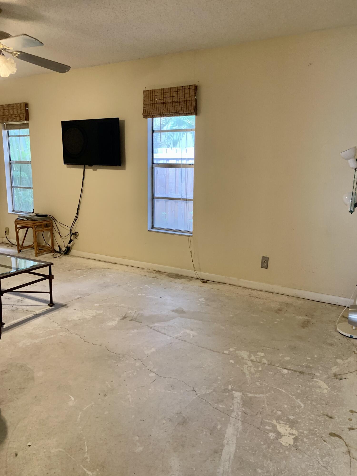 5096 Madison Road Delray Beach, FL 33484 - Photo 9 of 13 A5BF5D7E-6C2A-44BD-81CD-7B2CACC32A2F