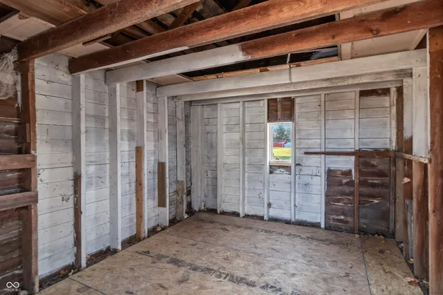 $279,900 | 5260 South State Road 67, Anderson, IN 46013