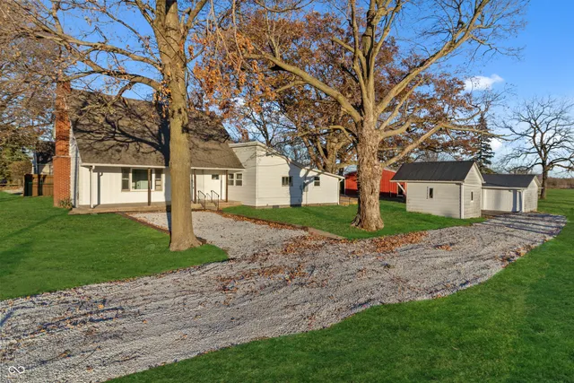 $279,900 | 5260 South State Road 67, Anderson, IN 46013