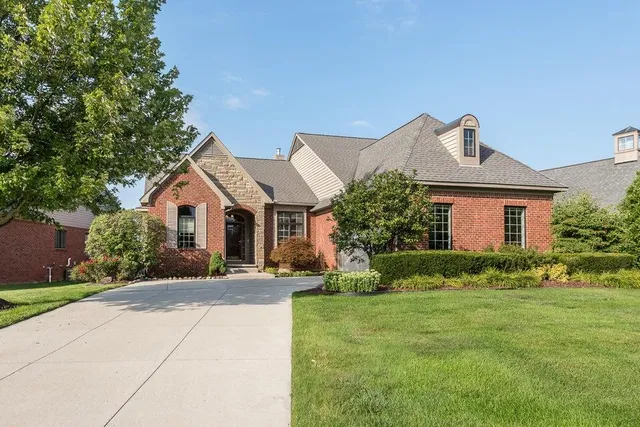 $779,000 | 5401 Pinnacle Court, Ann Arbor, MI 48108