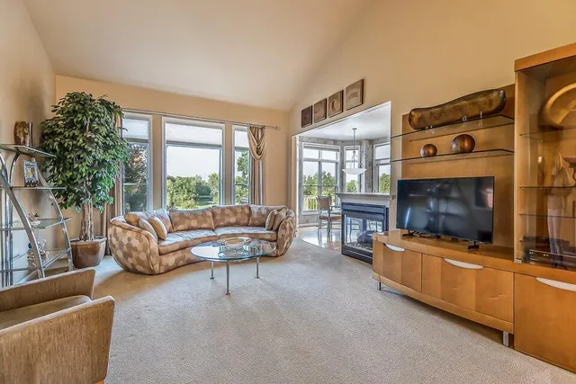 $779,000 | 5401 Pinnacle Court, Ann Arbor, MI 48108