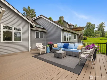 $1,745,000 | 20524 121st Avenue Southeast, Snohomish, WA 98296