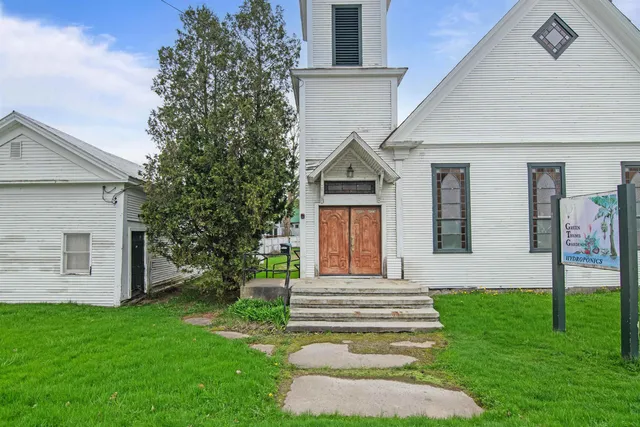 $487,000 | 394 Highway 15, Jericho, VT 05465