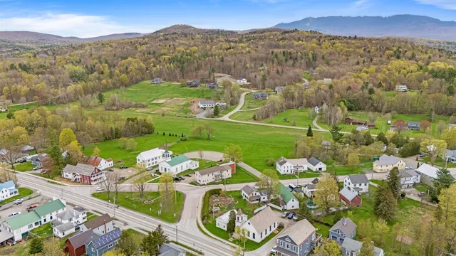 $487,000 | 394 Highway 15, Jericho, VT 05465